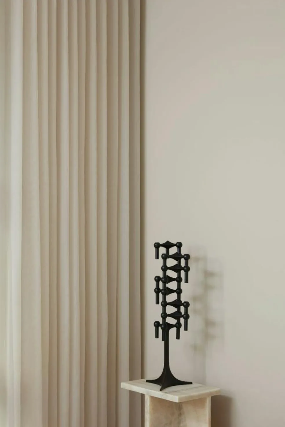 Nagel Candlestick, Brushed Brass