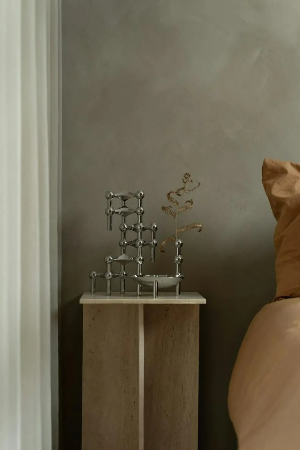 Nagel Candlestick, Brushed Brass