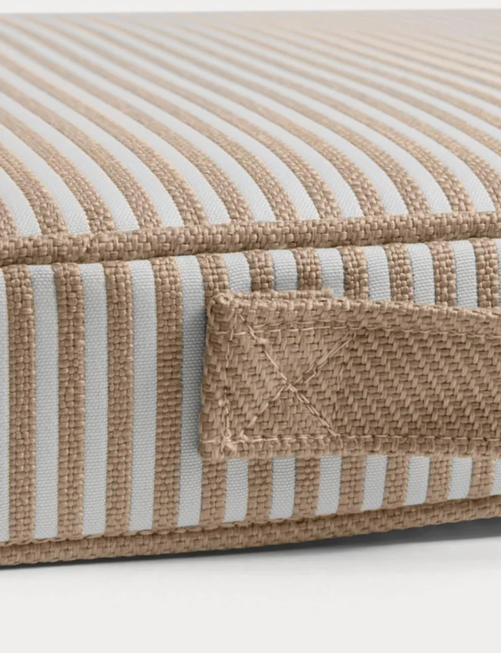 Narrow Stripe Boat Cushion 40x45 cm, White