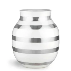 Omaggio Vase 20 cm, Black