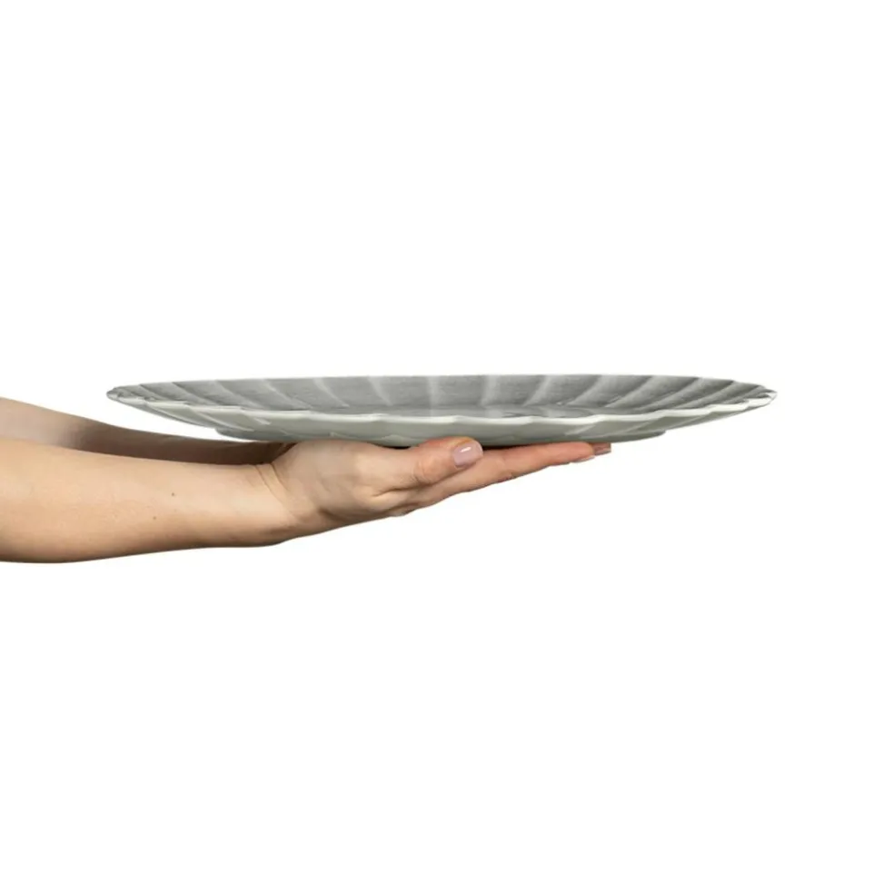 Oyster Dish 35x30 cm, Plum