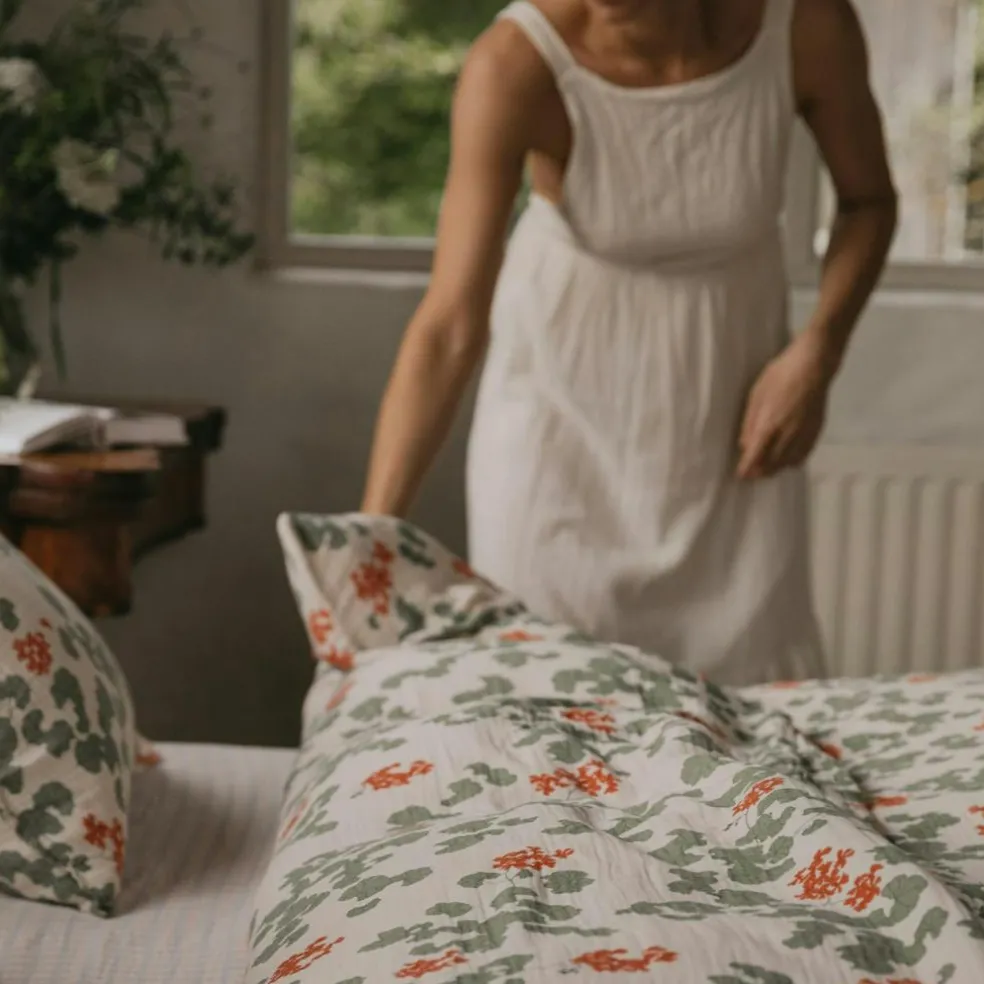 Pelargonium Muslin Bed Set, 150x210 + 50x60 cm