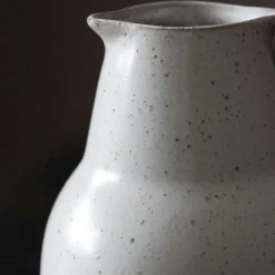 Pion Carafe 12 cm, White / Grey