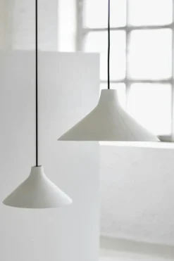 Seam Pendant Black / White, 20 cm