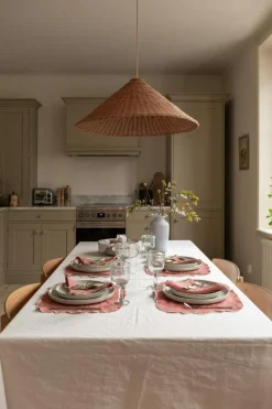 Sienna Table Cloth 140x240 cm, Green