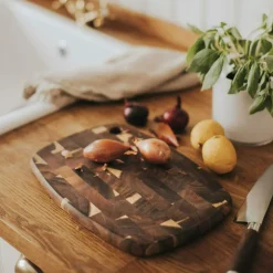 Sina Chopping Board, 22x32 cm