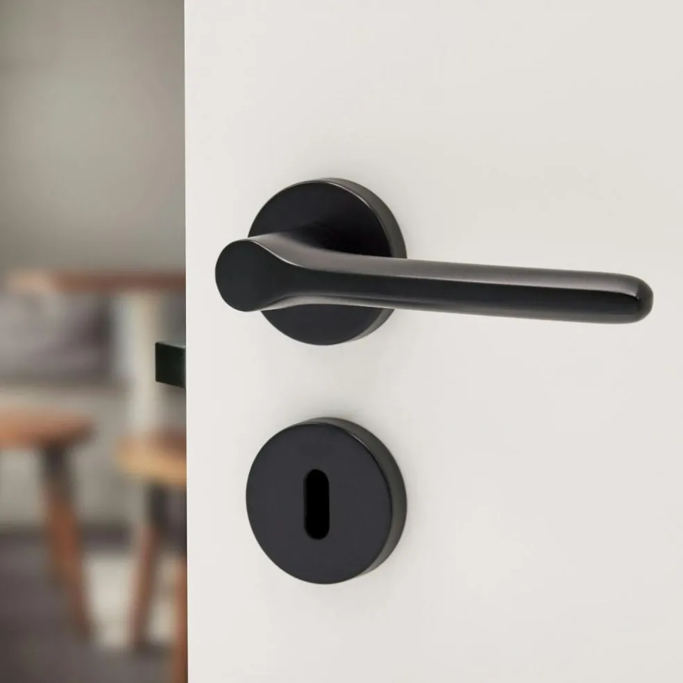 Sintra Door Handle With Keyhole, Matt Black