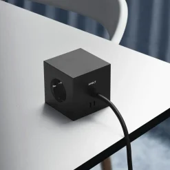 Square 1 Extension Cord With USB-C / Magnet 1,8 m, Stockholm Black