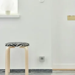 Square 2 Socket Extender With USB-C / Magnet, Oak Green