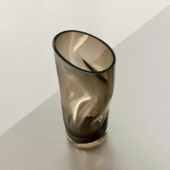 Squeeze Tulip Vase 18 cm, Clear