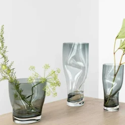 Squeeze Tulip Vase 18 cm, Clear