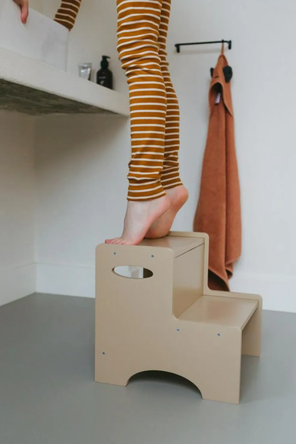 Step Up Children'S Stool 34x33 cm, Beige