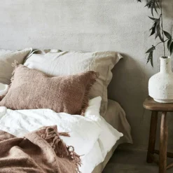 Tobago Throw 130x170 cm, Rust Red