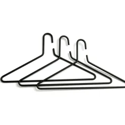 Triangle Hanger 3-pack, black structure