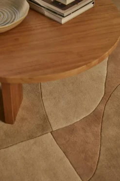 Tulip Wool Rug 180x270 cm, Beige