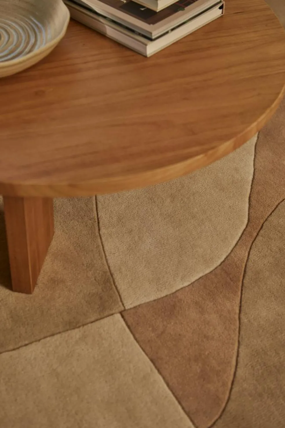 Tulip Wool Rug 180x270 cm, Beige