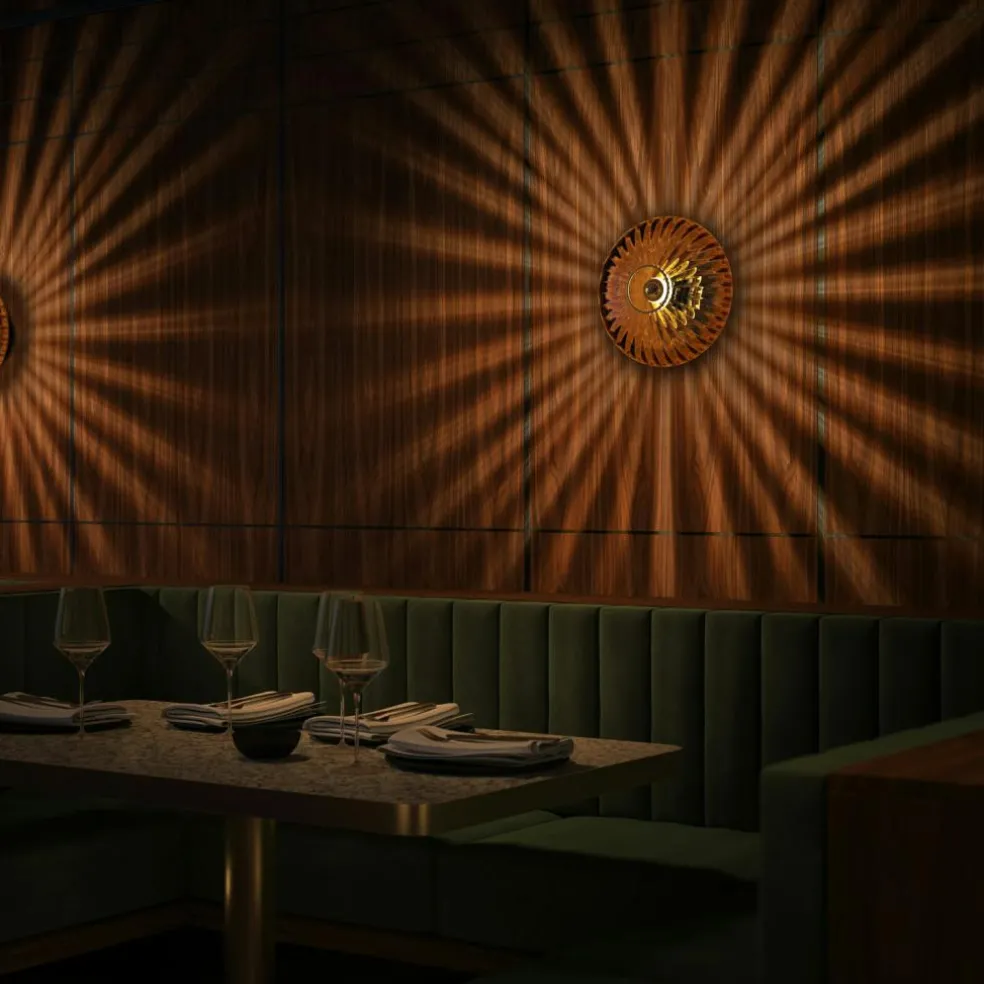 Urc 19 Wall Lamp, Amber