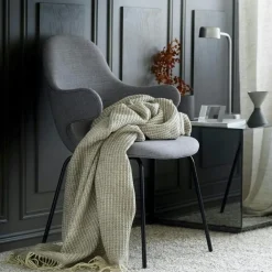 Vega Throw 150x210 cm, Black