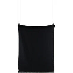 Vega Throw 150x210 cm, Black