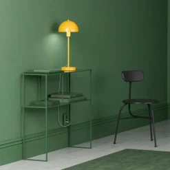 Vienda Table Lamp, White / Opal