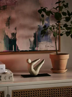 Yoga Sculpture no 1, Black