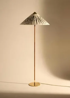 9602 Floor Lamp, Canvas