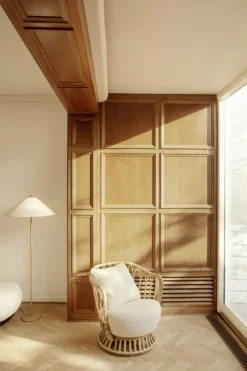 9602 Floor Lamp, Canvas