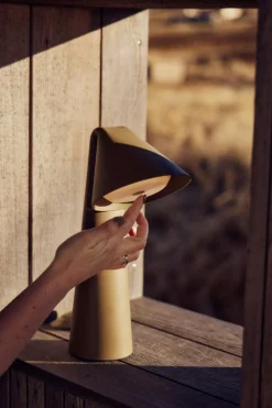 Ami Table Lamp Portable, Chocolate Clay