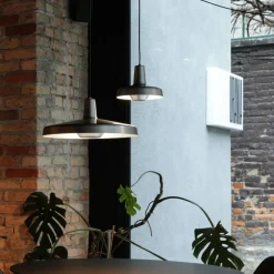 Arigato Pendant, White