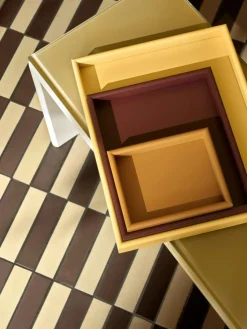 Arrange Set With 3 Trays, Amber / Masala / Acacia