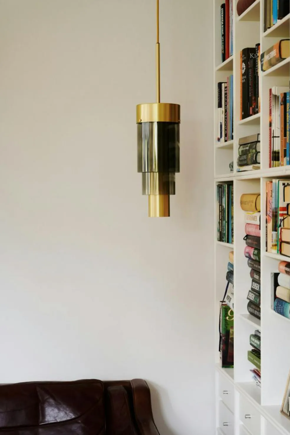 A-spire Pendant, Brass / Golden Smoke