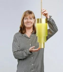 A-spire Pendant, Brass / Golden Smoke