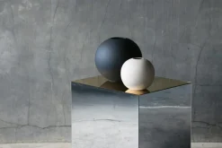 Ball Vase 30 cm, Black