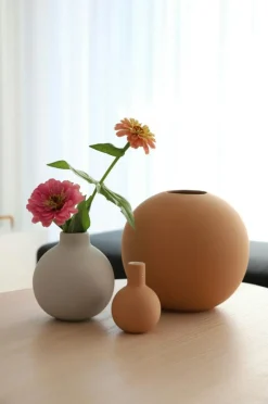 Ball Vase 20 cm, Sand