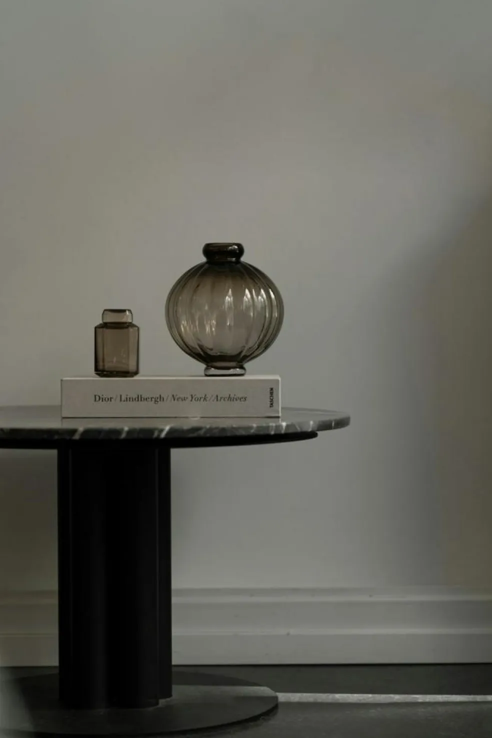 Balloon 01 Vase 25 cm, Smoke