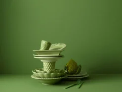 Basic Plate 28 cm, Plum