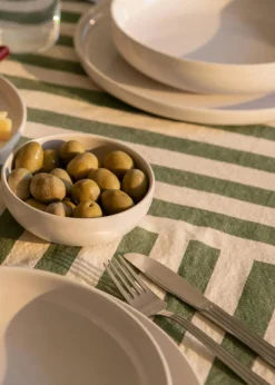 Block Stripe Tablecloth 140x240 cm, Brown