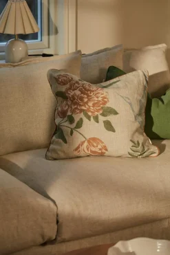 Bloom Cushion 50x50 cm, Gold