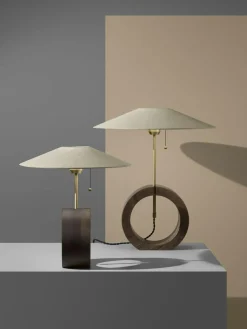 Bombus M Table Lamp, Smoked Oak