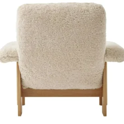 Brasilia Armchair, Natural Oak / Sheepskin Nature