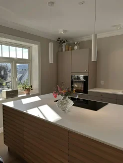 Canyon Vase 23 cm, Clear