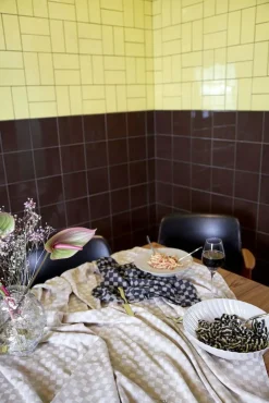 Checki Table Cloth Cotton 140x250 cm, Beige