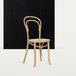 Classic A-1880 Chair, Black