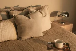 Classic Bedspread 180x260 cm, Beige