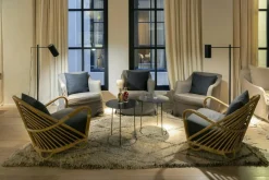 Cyls P-3908 Floor Lamp, Black