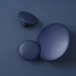 Dots Hook Wood Ø17 cm, Oak