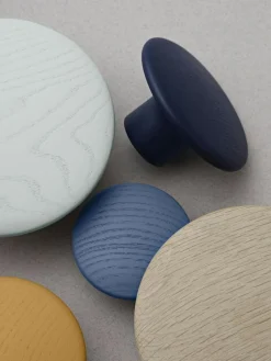 Dots Hook Wood Ø6,5 cm, Oak