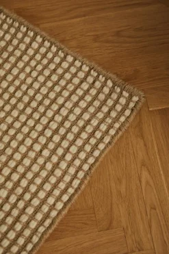 Dotted Wool Rug Natural, 75x150 cm