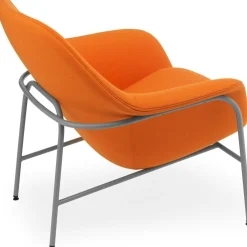 Drape Low Armchair, Remix 113 / Hallingdal 100 / Black Oak