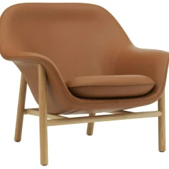 Drape Low Armchair, Remix 113 / Hallingdal 100 / Black Oak